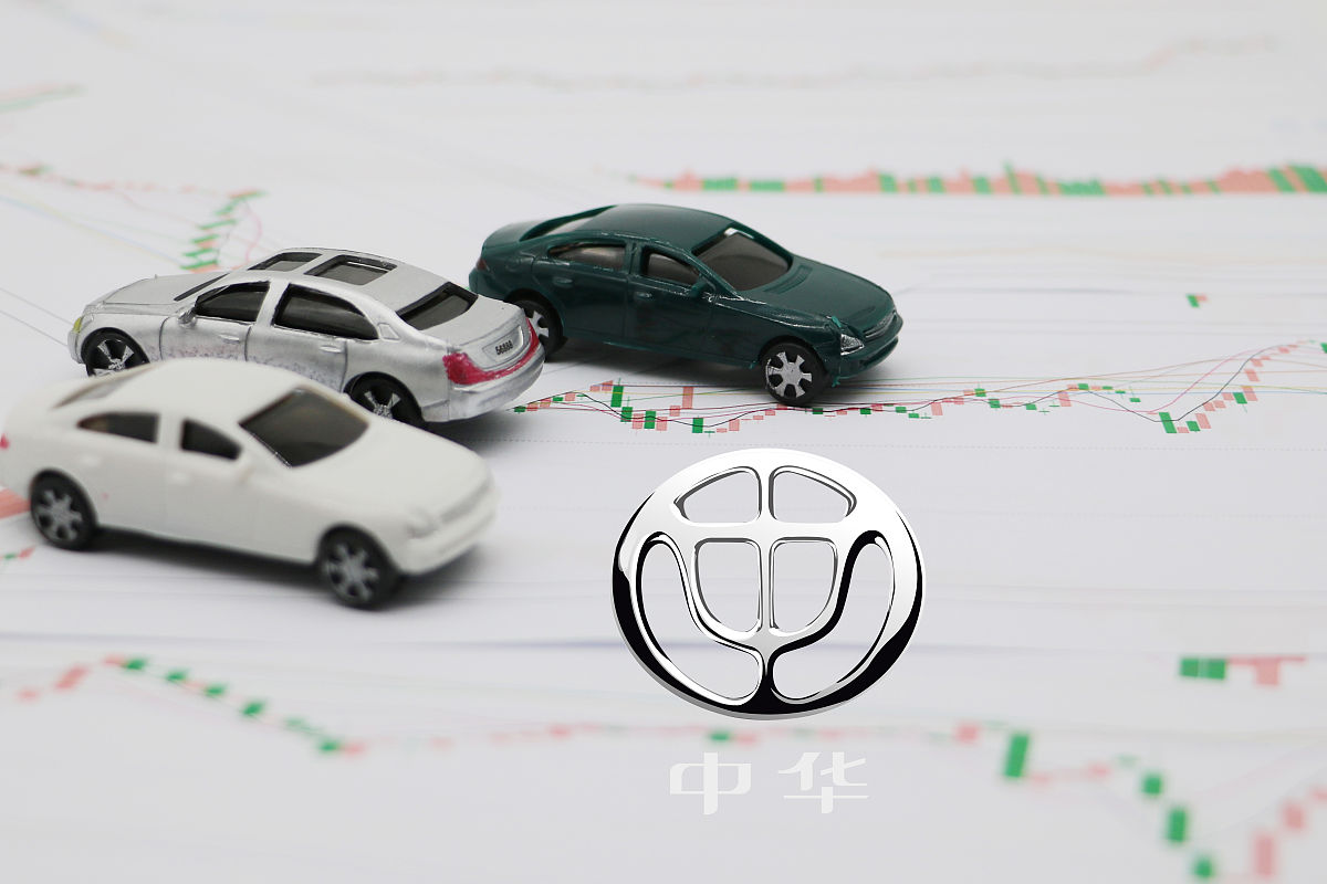 车间距对幽灵堵车的影响：数学公式模型