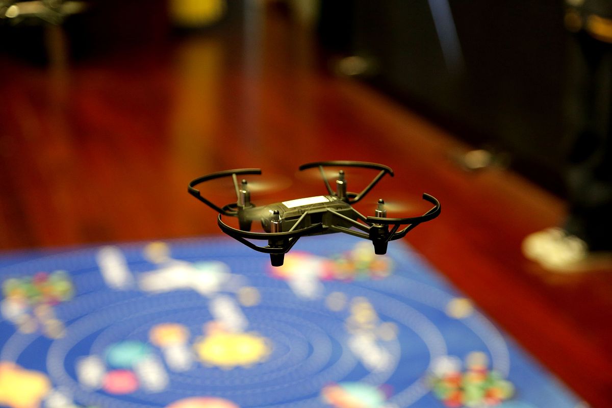 基于强化学习的多旋翼无人机控制