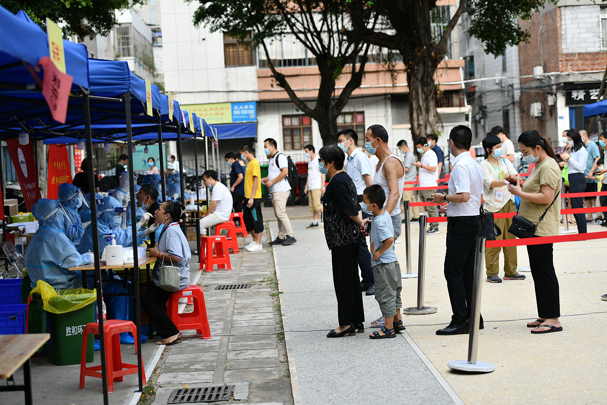 深圳被裁员后摆摊卖夜宵，一年赚40万：我的创业逆袭故事