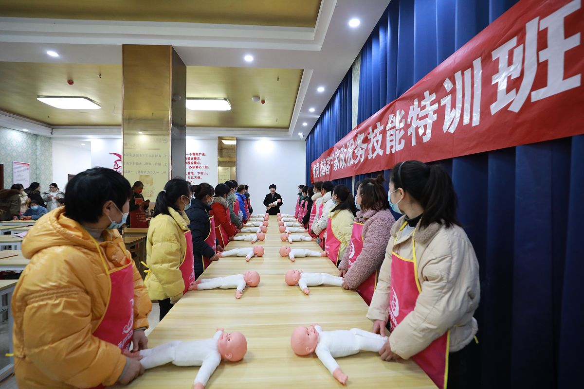 普洱卫生学校助产专业招生 - 守护新生命，成就健康未来