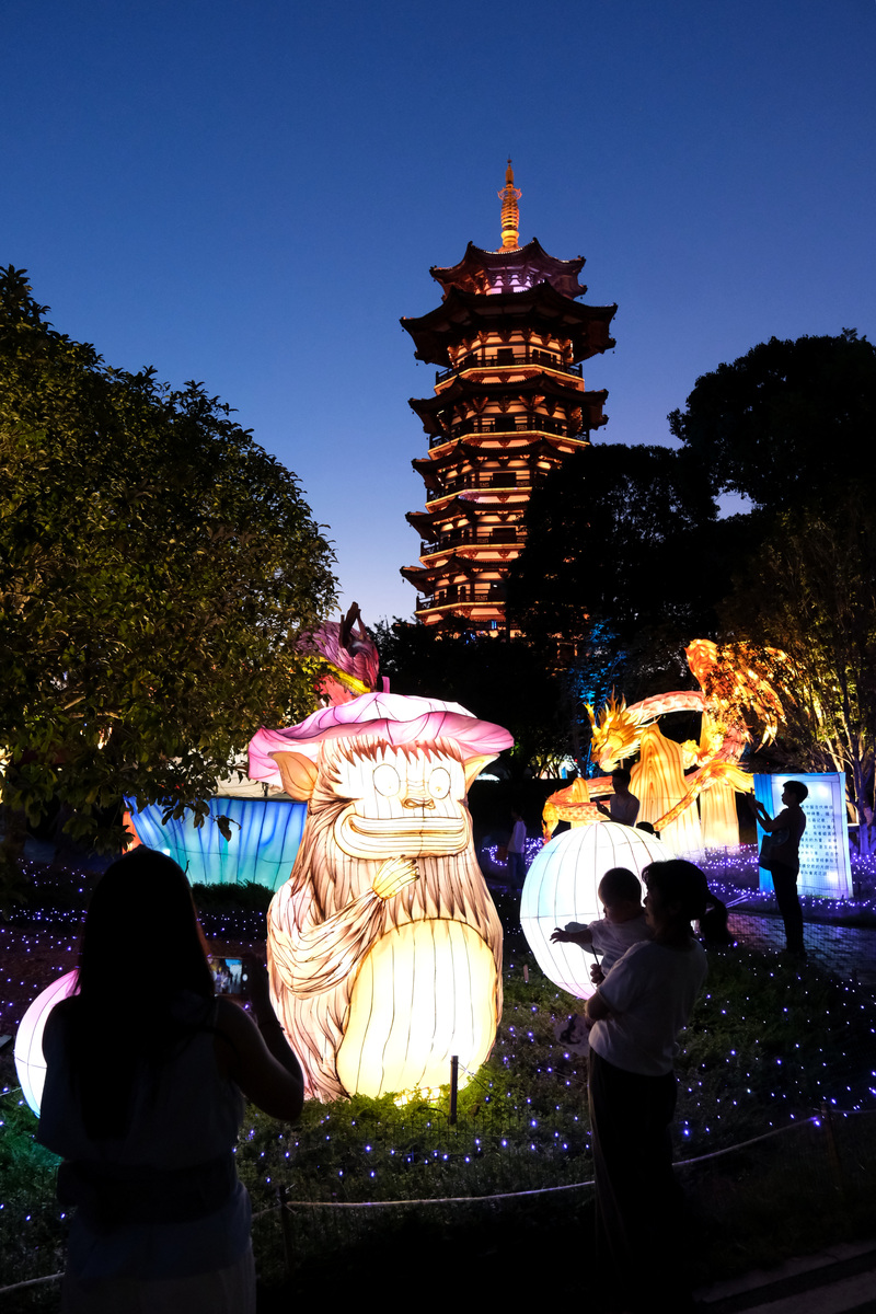 如何打造自己本地的旅游特色400字左右