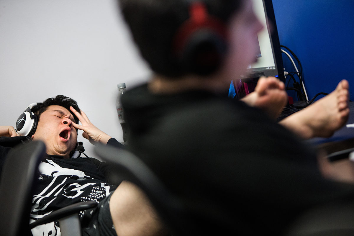 守望先锋 - 多样英雄，精彩对战！