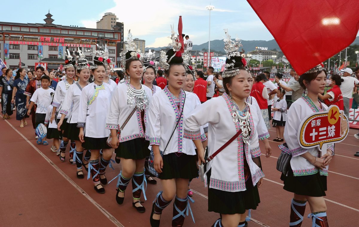 榕江县民族职业技术学校服装与服饰设计专业：热门专业，就业前景广阔