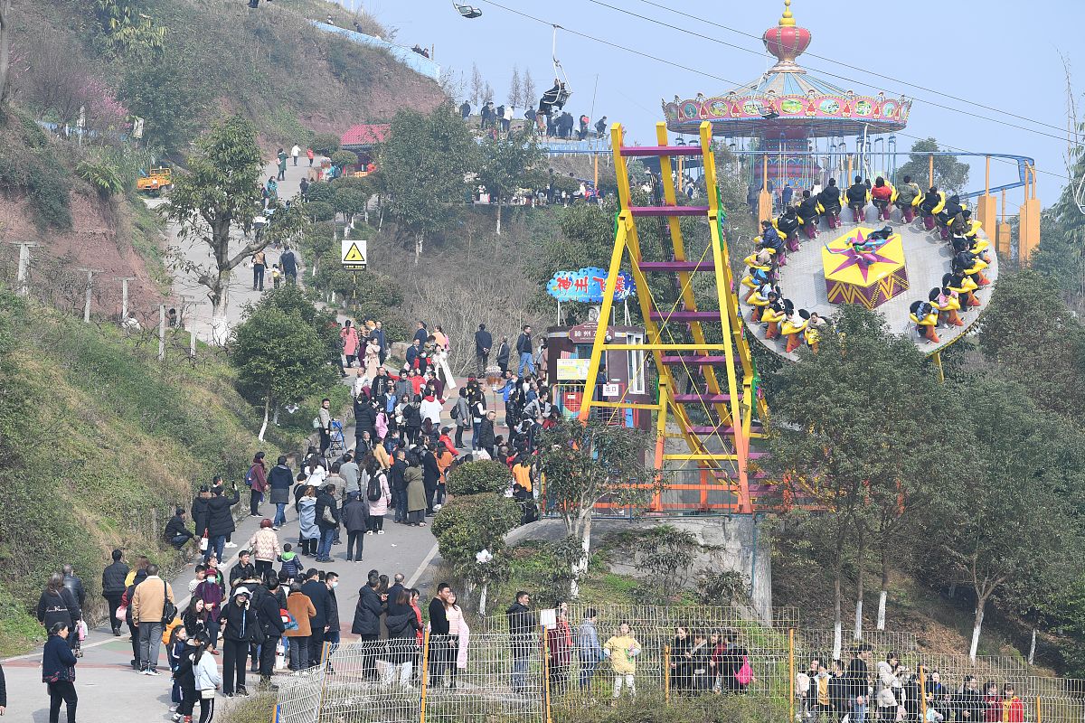 重庆初中生可以去涪陵卫生学校吗？