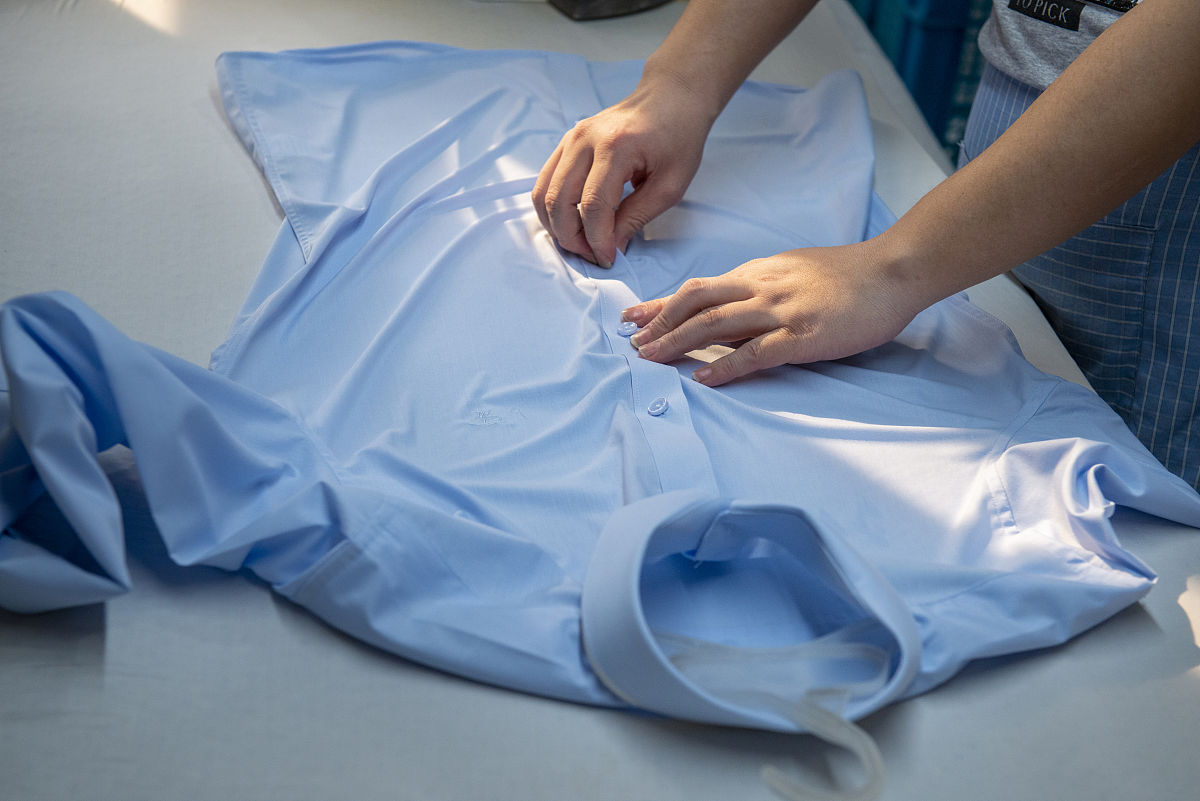 衣服领子有褶皱怎么办？5个简单方法轻松搞定！