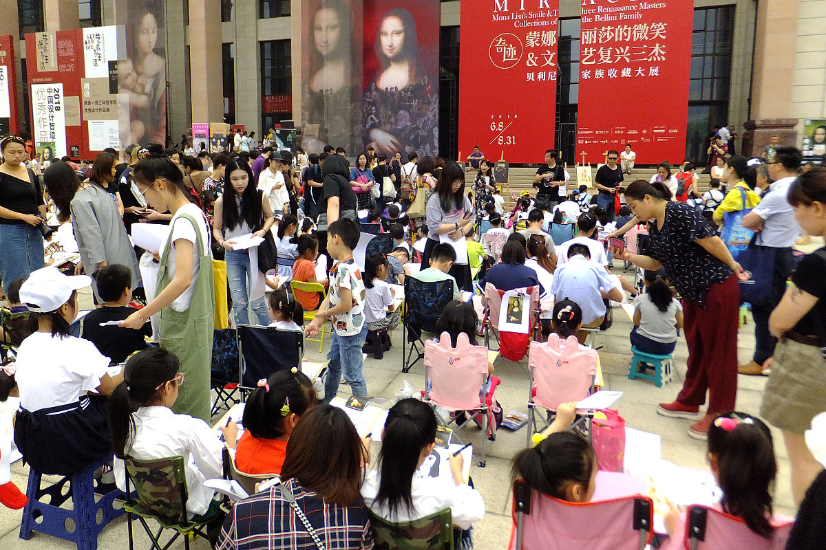 亳州现代科技艺术学校招生办联系电话：入学咨询，选择优质教育