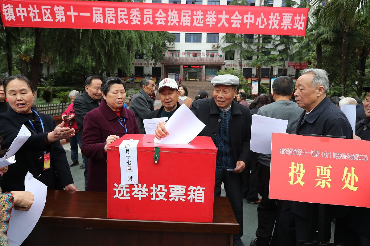 富县职业教育中心助学政策解读：奖学金、助学金申请攻略