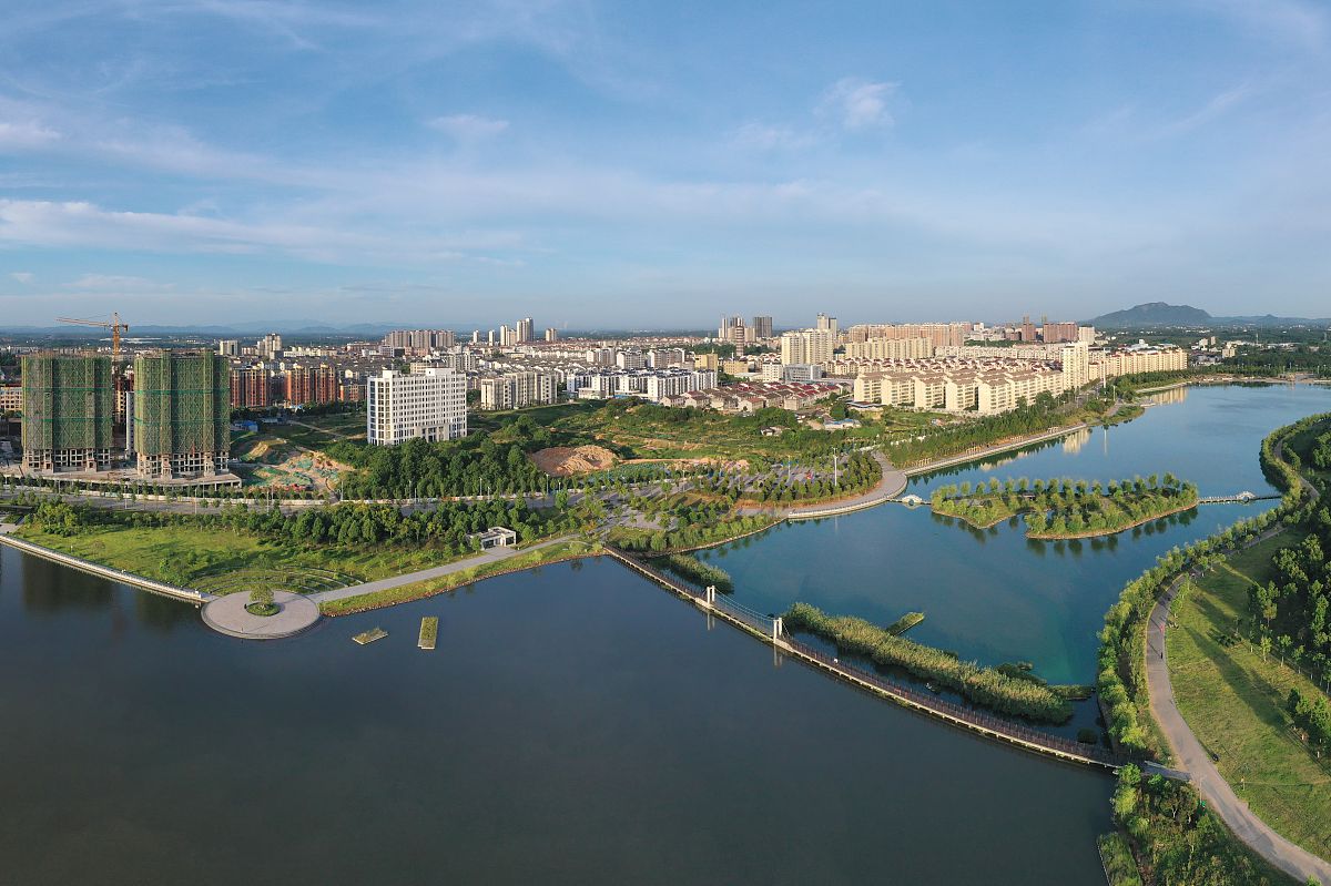 2020年8月19日清晨,无人机拍摄下的江西省抚州市金溪县心湖湿地公园一