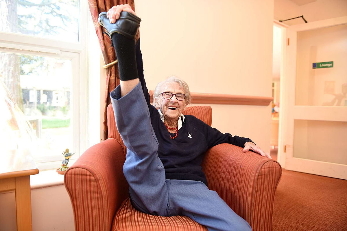 写一篇关于心理健康月征文活动策划案