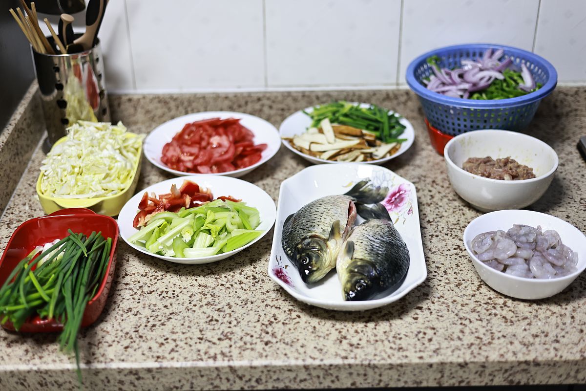 水库鲩鱼鱼生自助，抖音爆款套餐！