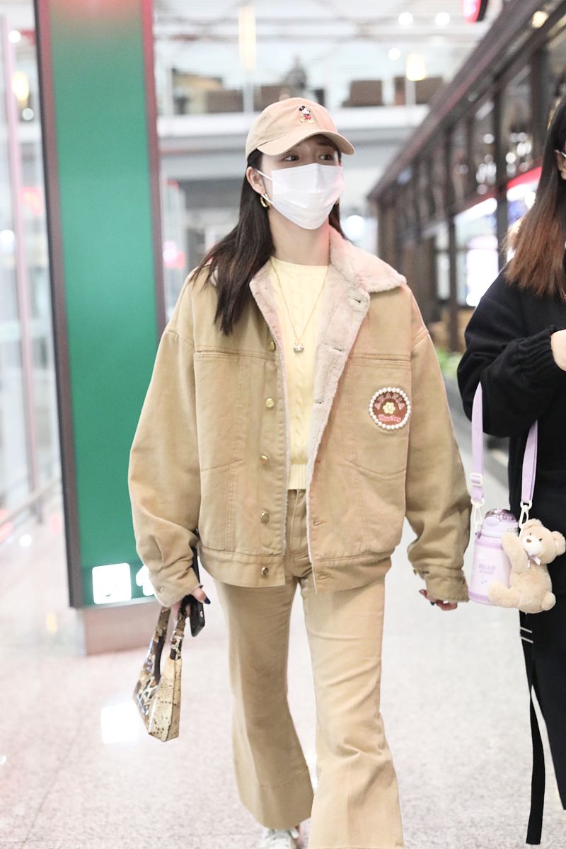 云南工商学院院校航空商务专业就业方向怎么样