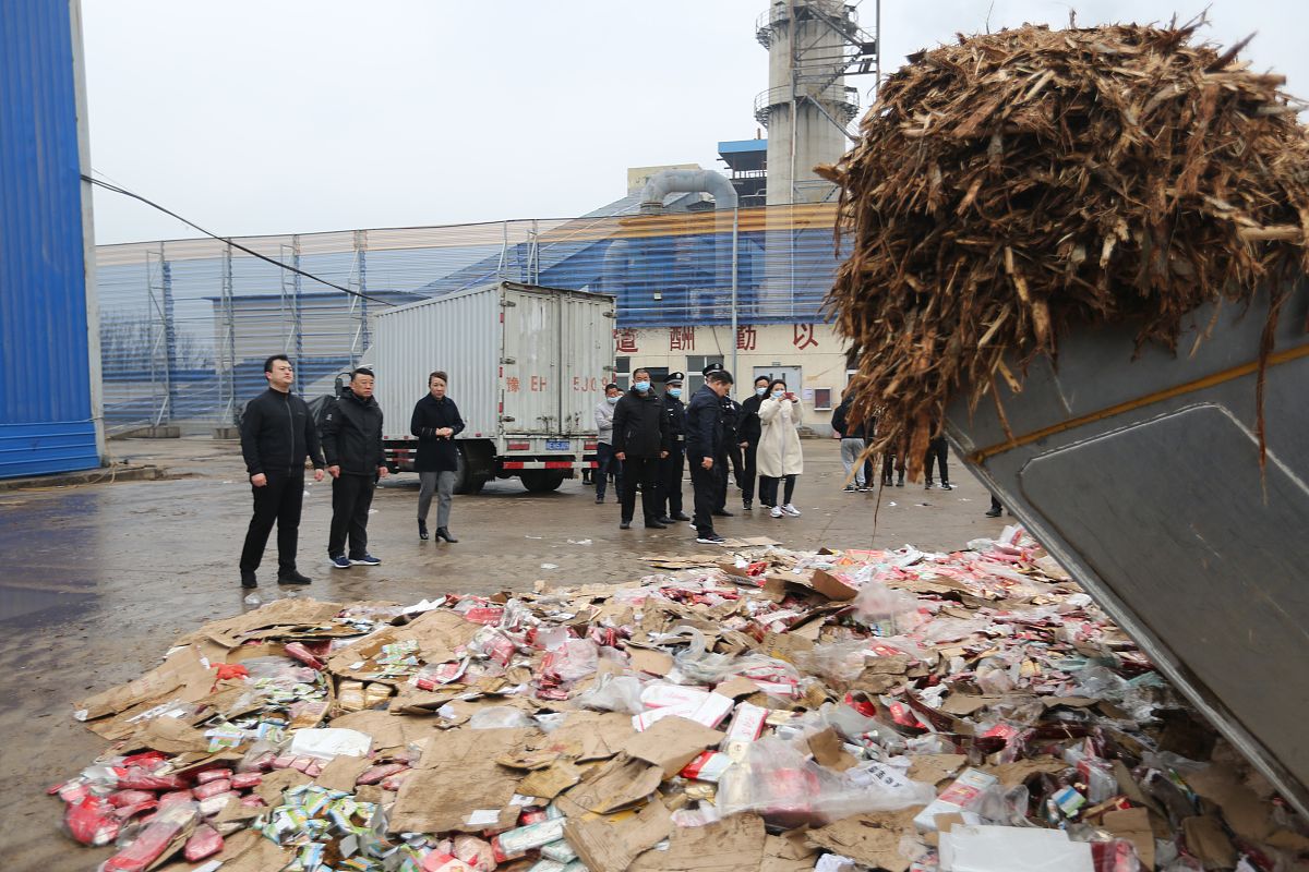 兰州学铲车费用：价格明细及相关费用