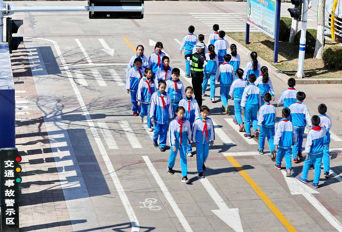 反诈班会：守护财产安全，构建和谐校园