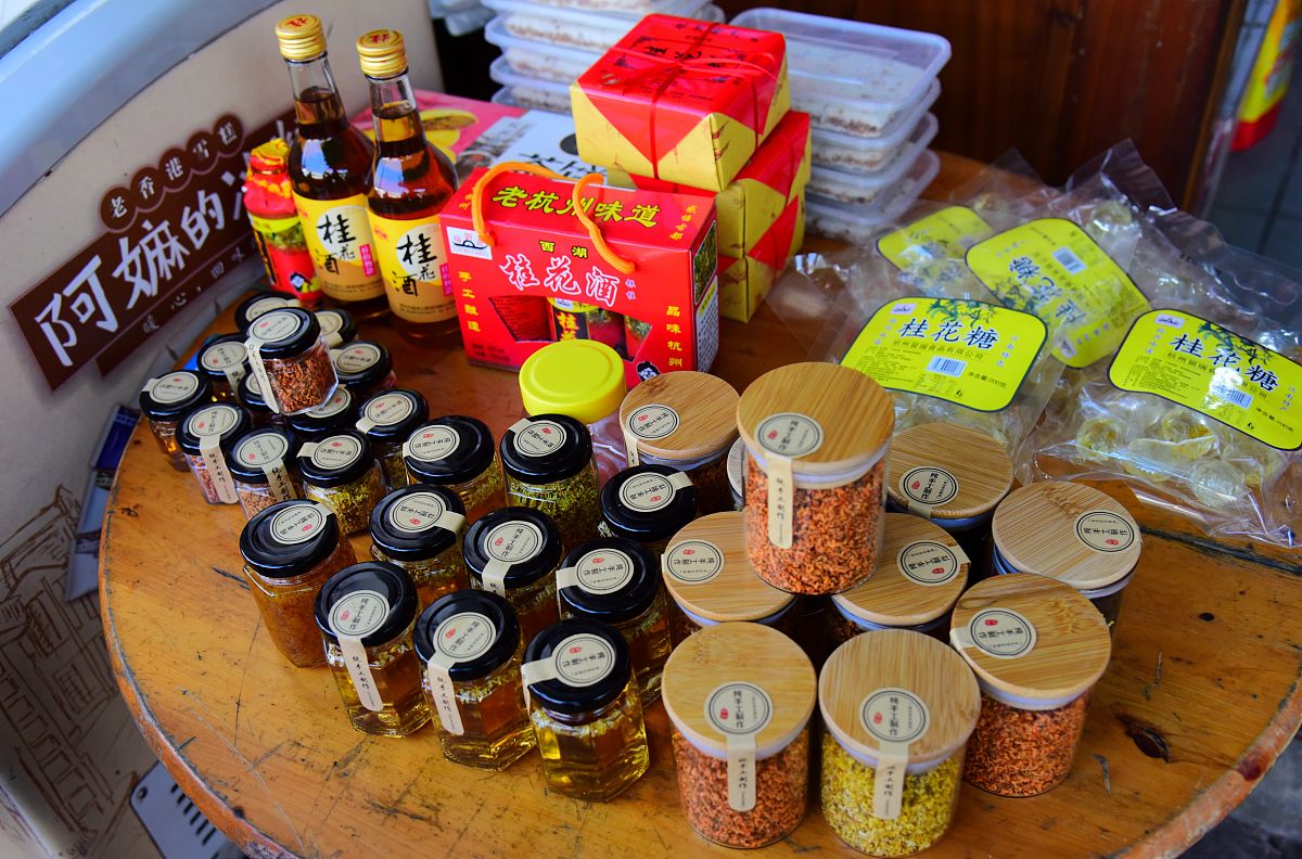 稻香村美食：味蕾与文化的双重盛宴 - 探索中国传统农耕文化的美食天堂