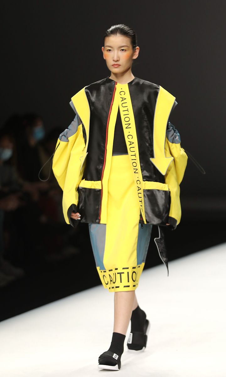 四川初中毕业女生读什么中专学校？热门院校推荐