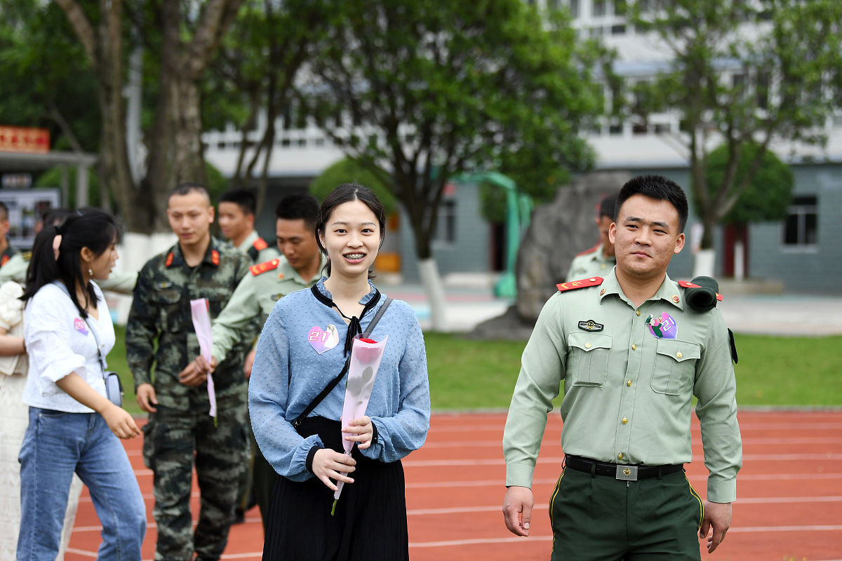 重庆初中男生毕业读哪所铁路学校好？