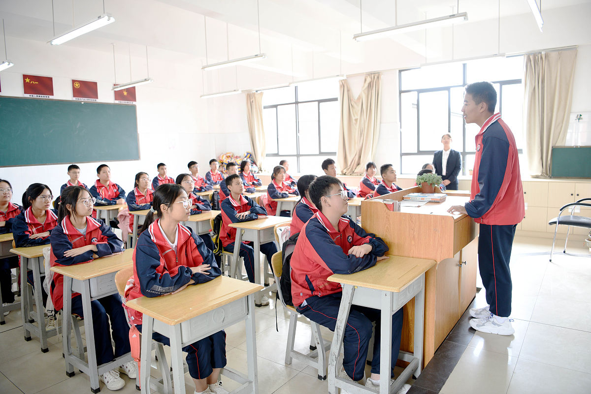 昆明铁路机械学校昆明高铁学校哪里有