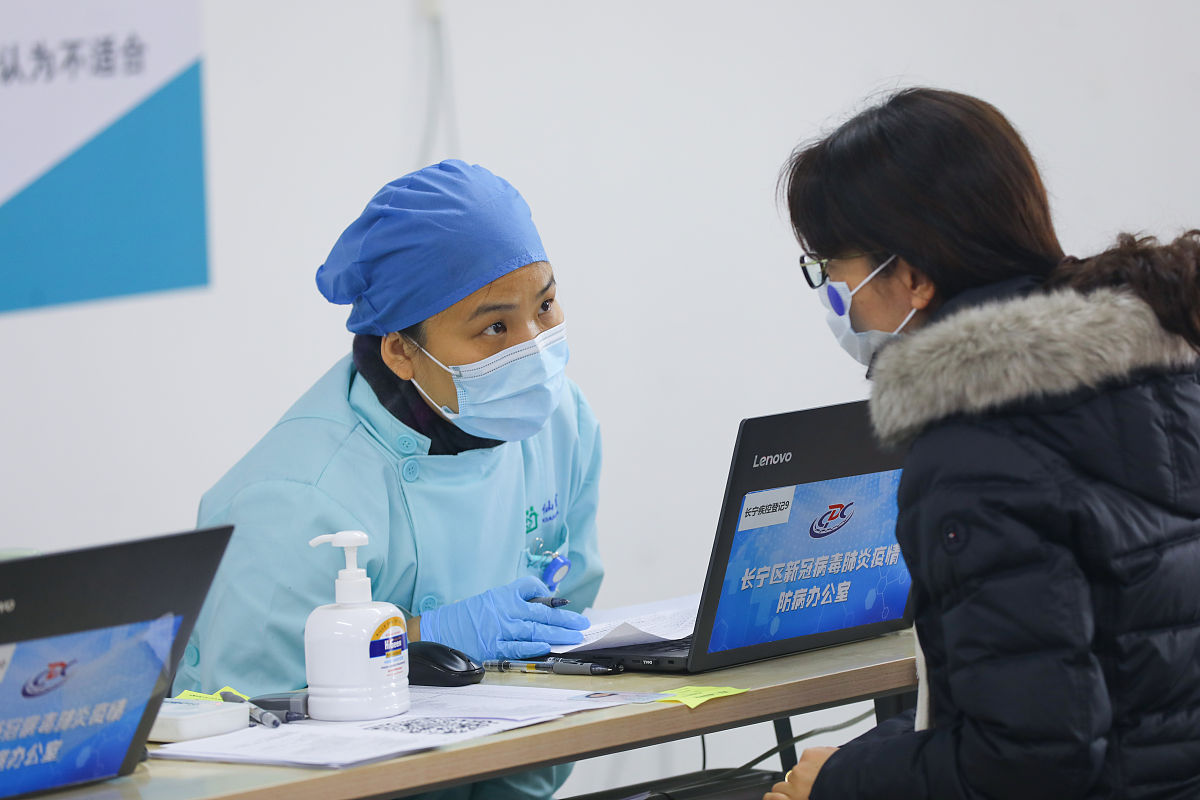 成都卫校毕业生就业方向：医疗、药企、医疗器械等