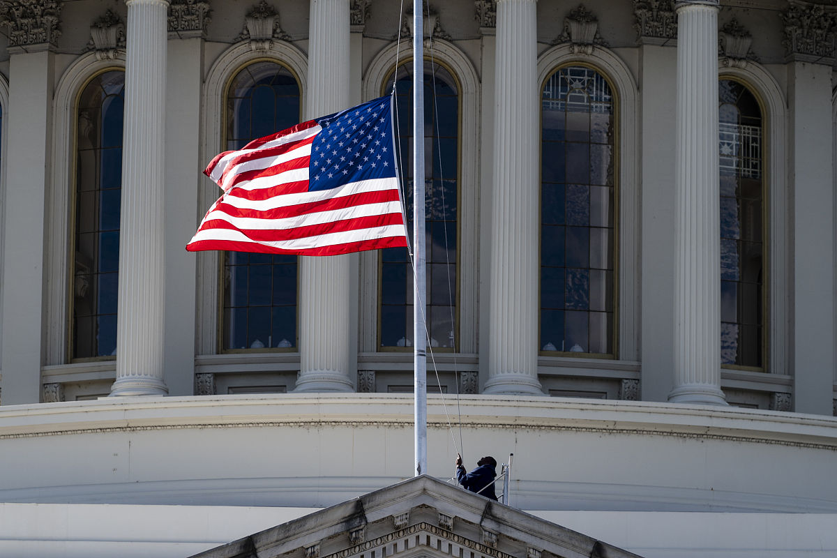 发文部门和类型如何影响内容创作？