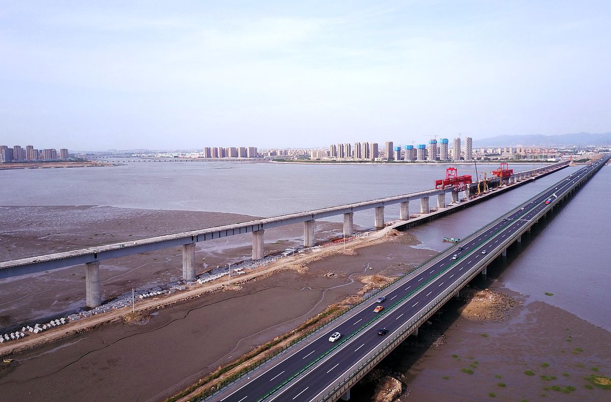 重庆铁路专业学校毕业可以从事哪些工作