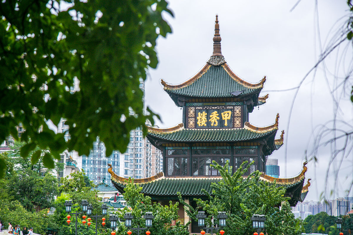 贵阳哪里可以读五年制大专的汽车维修专业