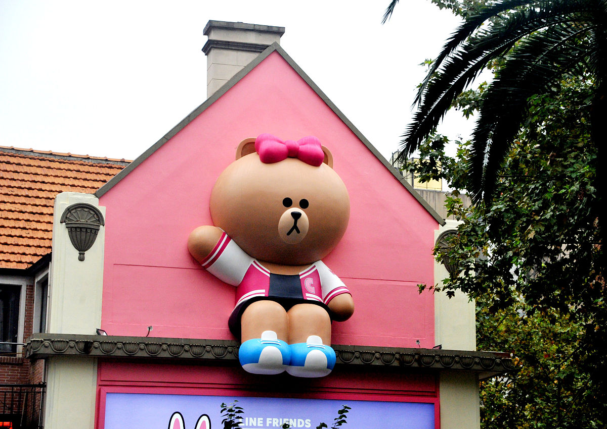 医学生的一天: 热爱CSGO与足球的洪杰