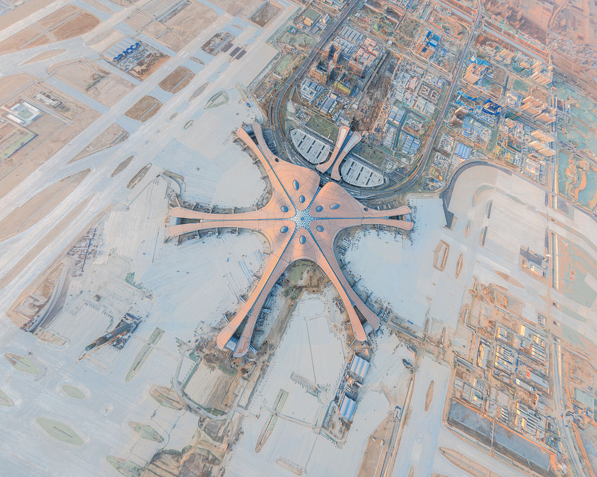 天坛普华医院到哪个机场更近？首都机场 VS 大兴机场