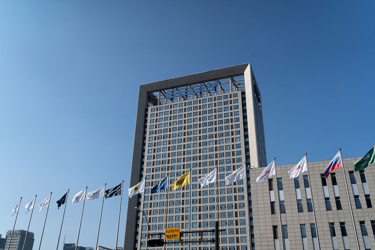 参观河北省石家庄市光谷科技园森斯泰克雷达技术产品的1000报告