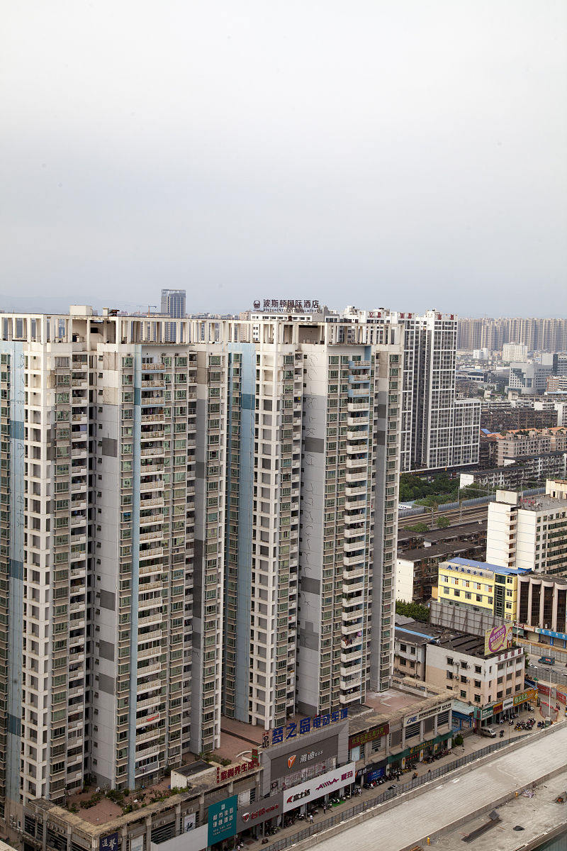 泗阳县房管局帮我用200字详细描述