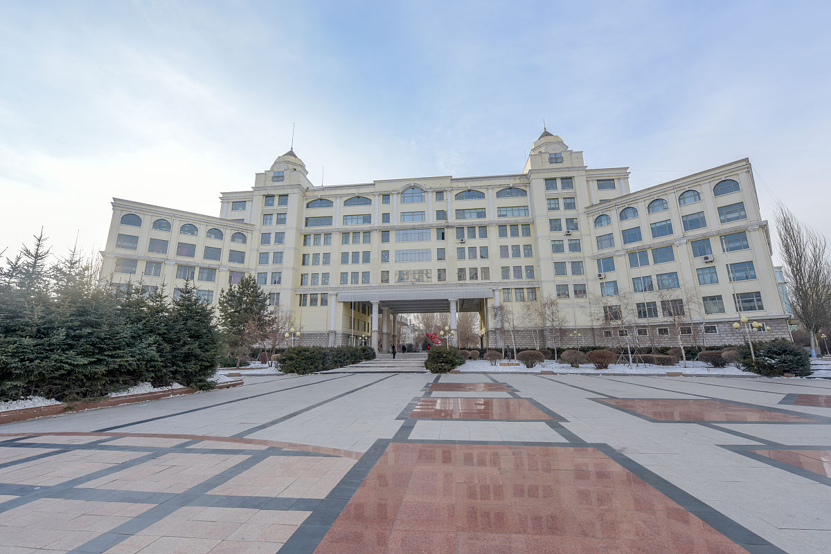 哈尔滨市商业学校高星级酒店运营与管理专业介绍 - 培养酒店行业精英