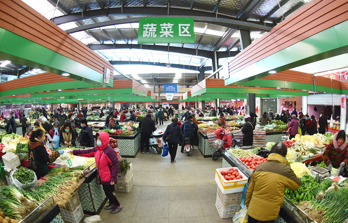 请帮我扩充对中泰农产品贸易的现有问题对策中 拓展农产品出口市场这一条