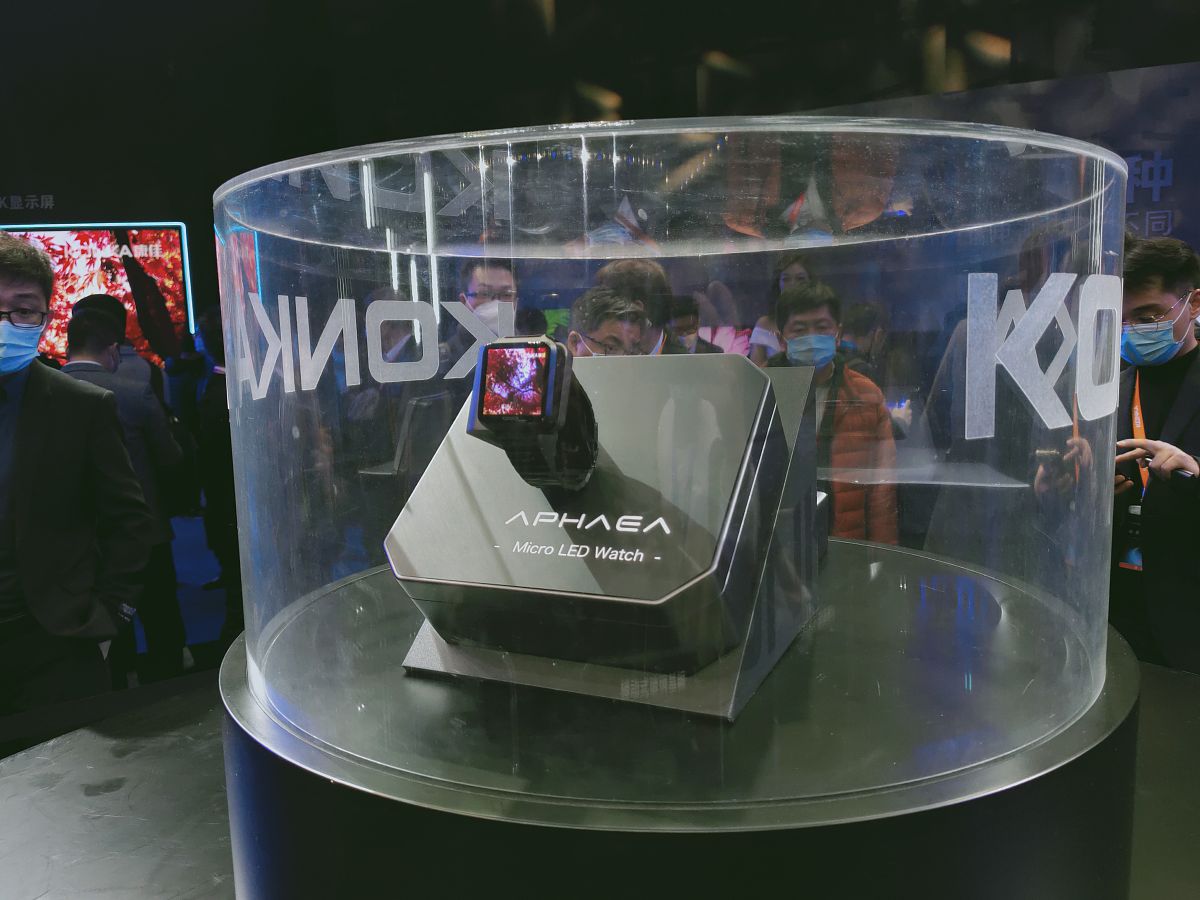 特征值为-1，-1，-1，0的4x4矩阵示例