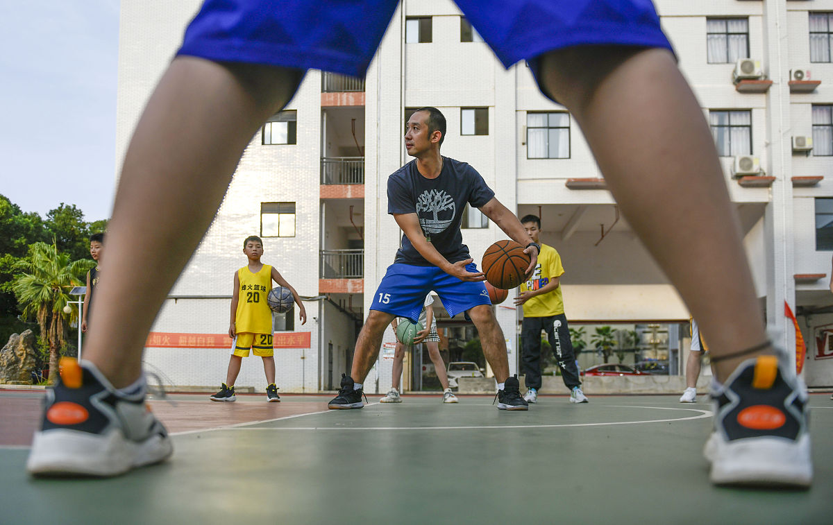 湖南美术设计专业中专中职学校推荐：学霸必看！