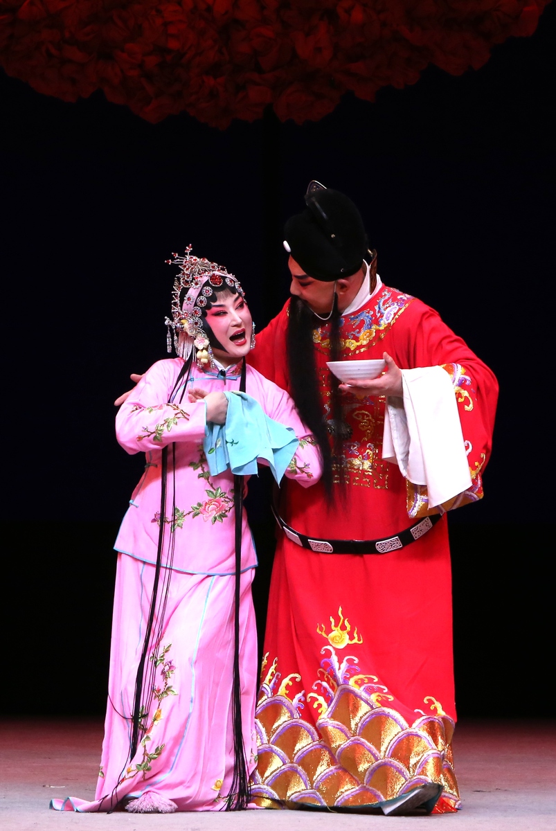 2026年3月13日,陕西西安,梅花奖得主李小青和青年演员