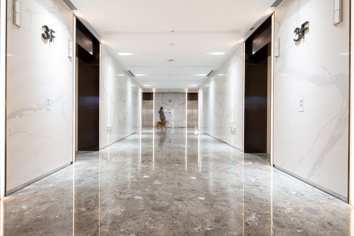 民用建筑电气设计标准 关于电梯接地要求 是哪条