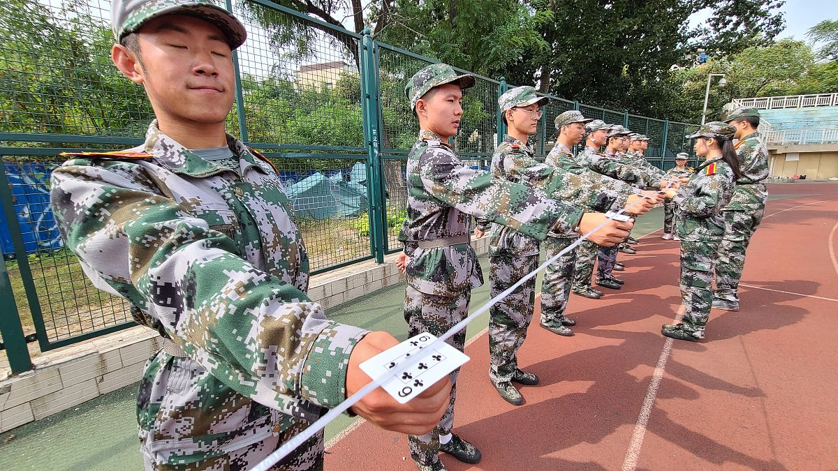 大学生军事技能训练自我鉴定：克服困难，提升能力