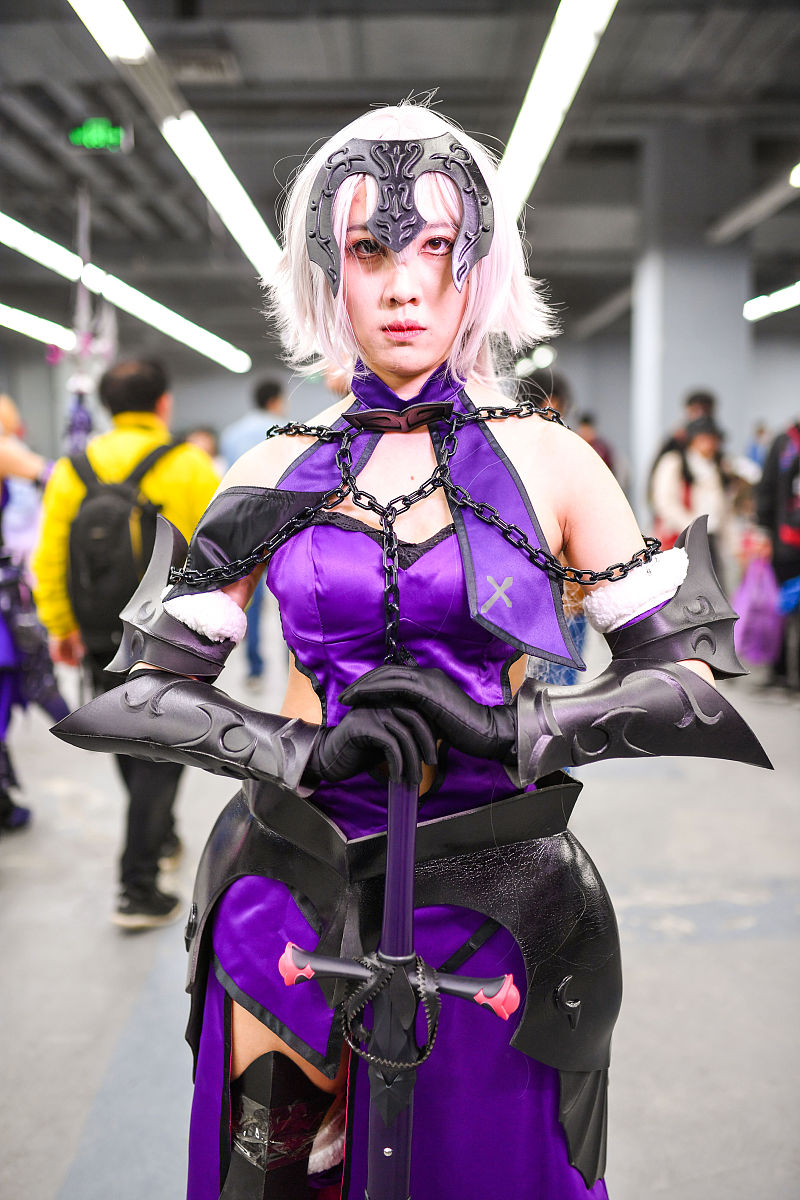 蕾塞：你敢问我的年龄？