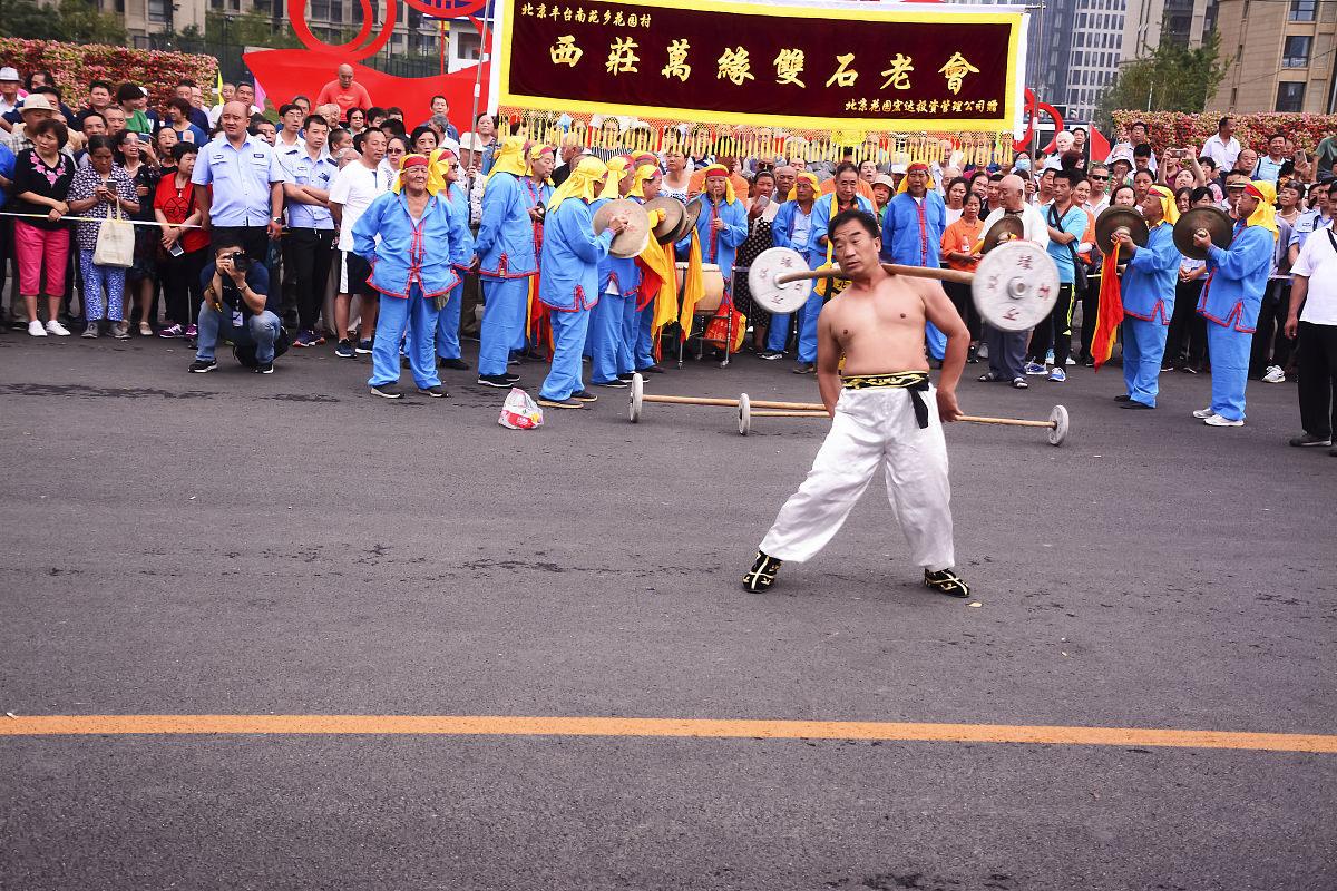 用袖剑为什么要砍掉无名指, 用袖剑为什么要砍掉无名指,