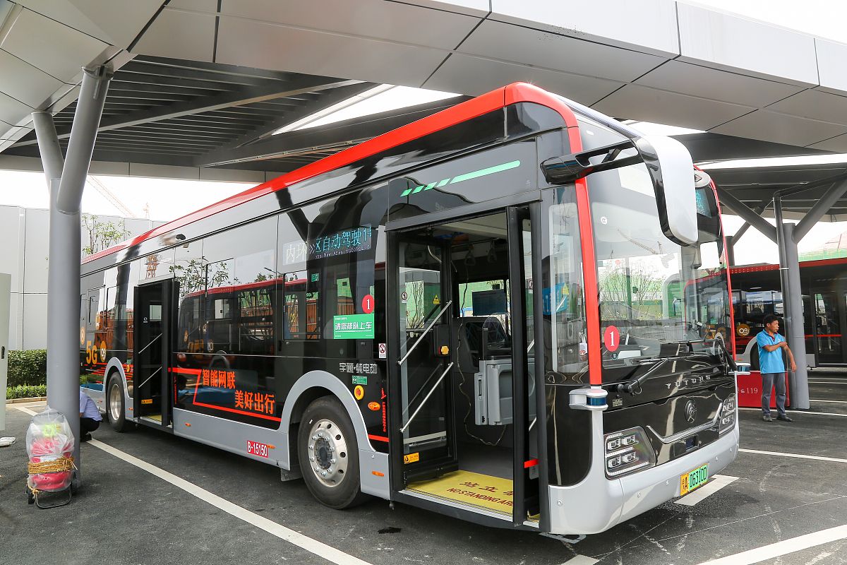 城市公交车模拟器 -  v1.0.1 更新：全新地图、车型和挑战！