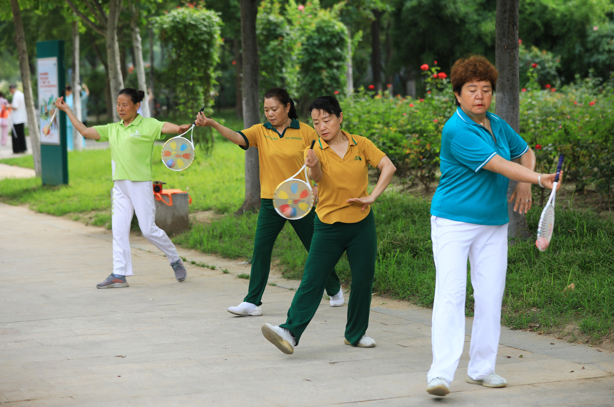 中老年群体日常在干什么