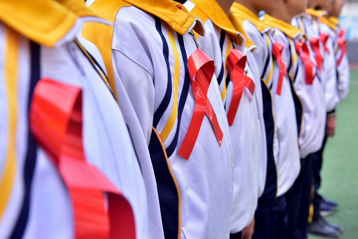 孕妇艾滋病会传染给胎儿吗？