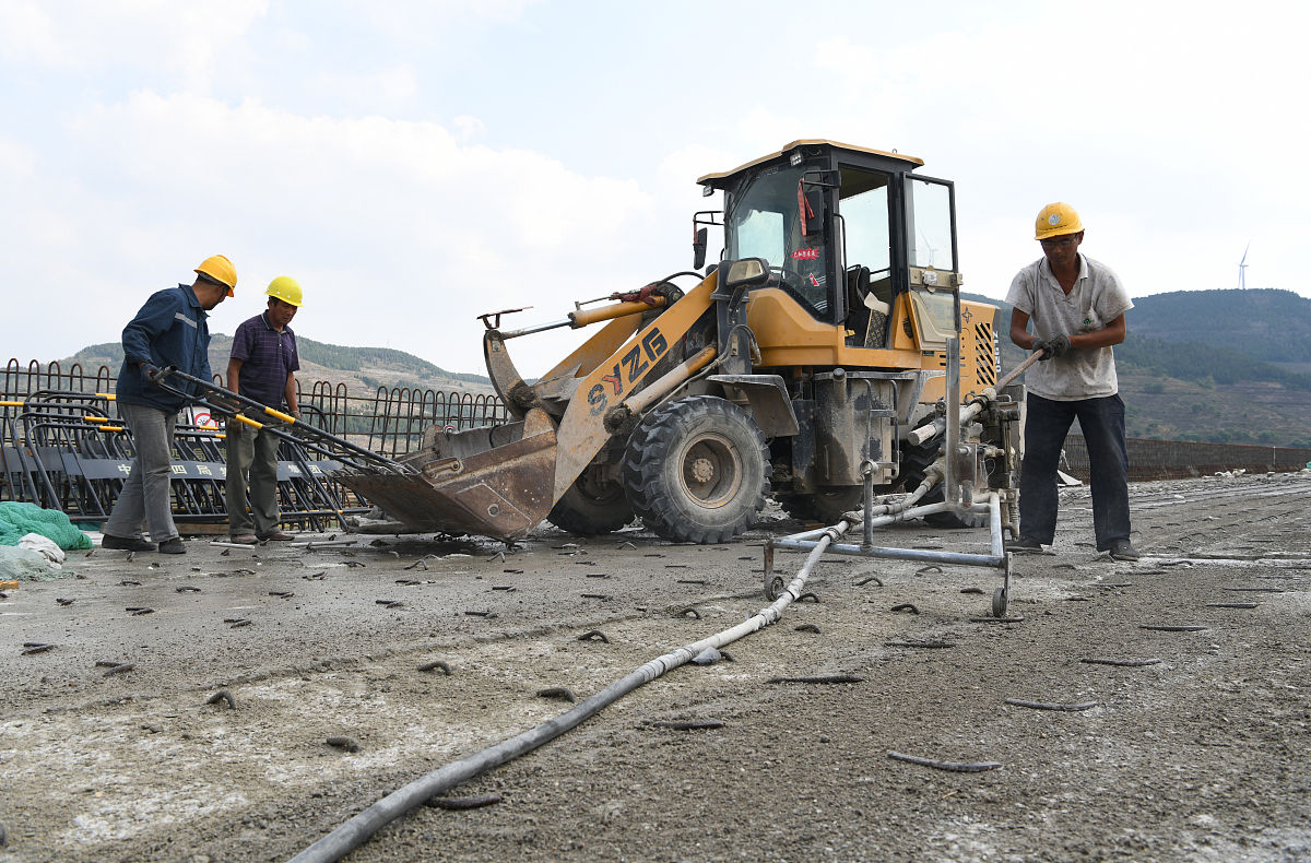 高速公路桩基旋挖钻应注意的问题