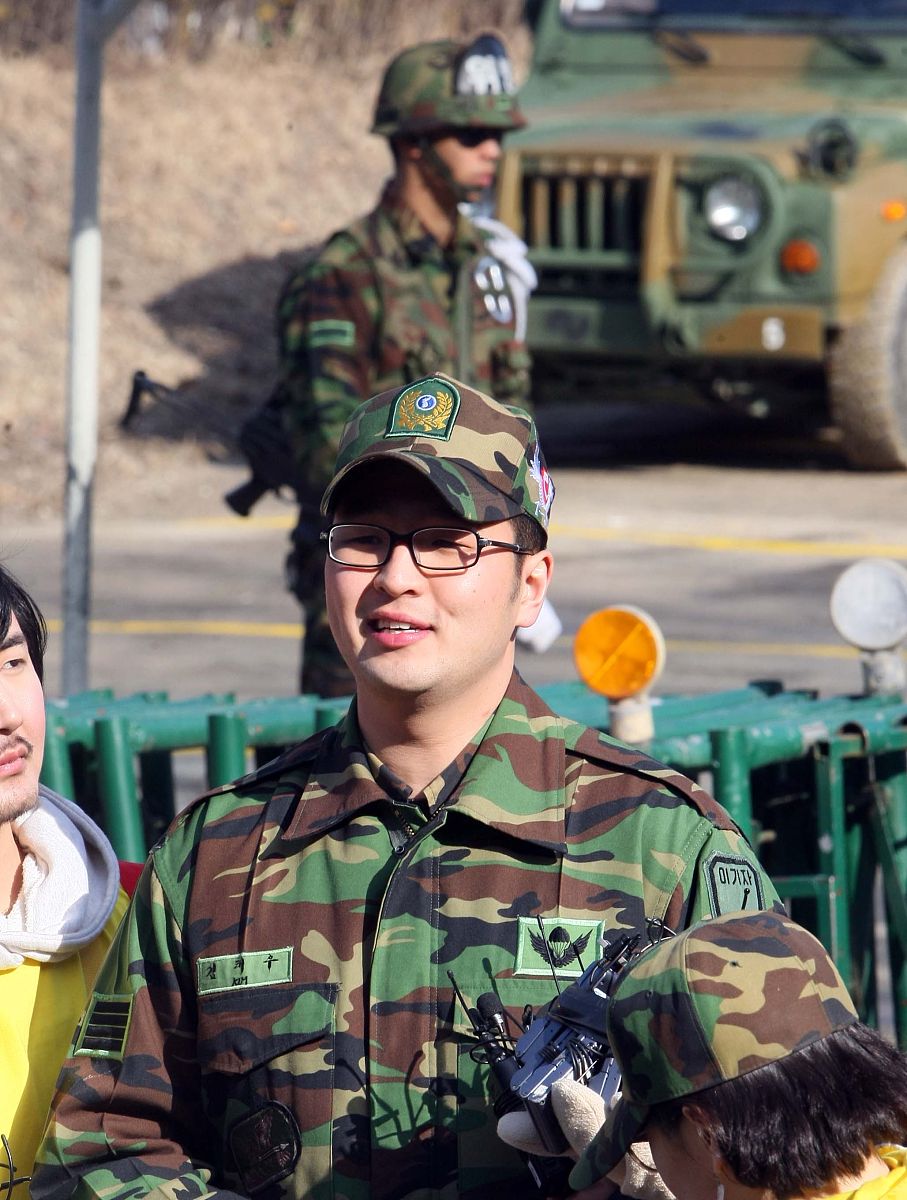 2009年2月25日讯,<strong>韩国</strong>,韩国时间2月25日上午,原god成员金泰宇在位于