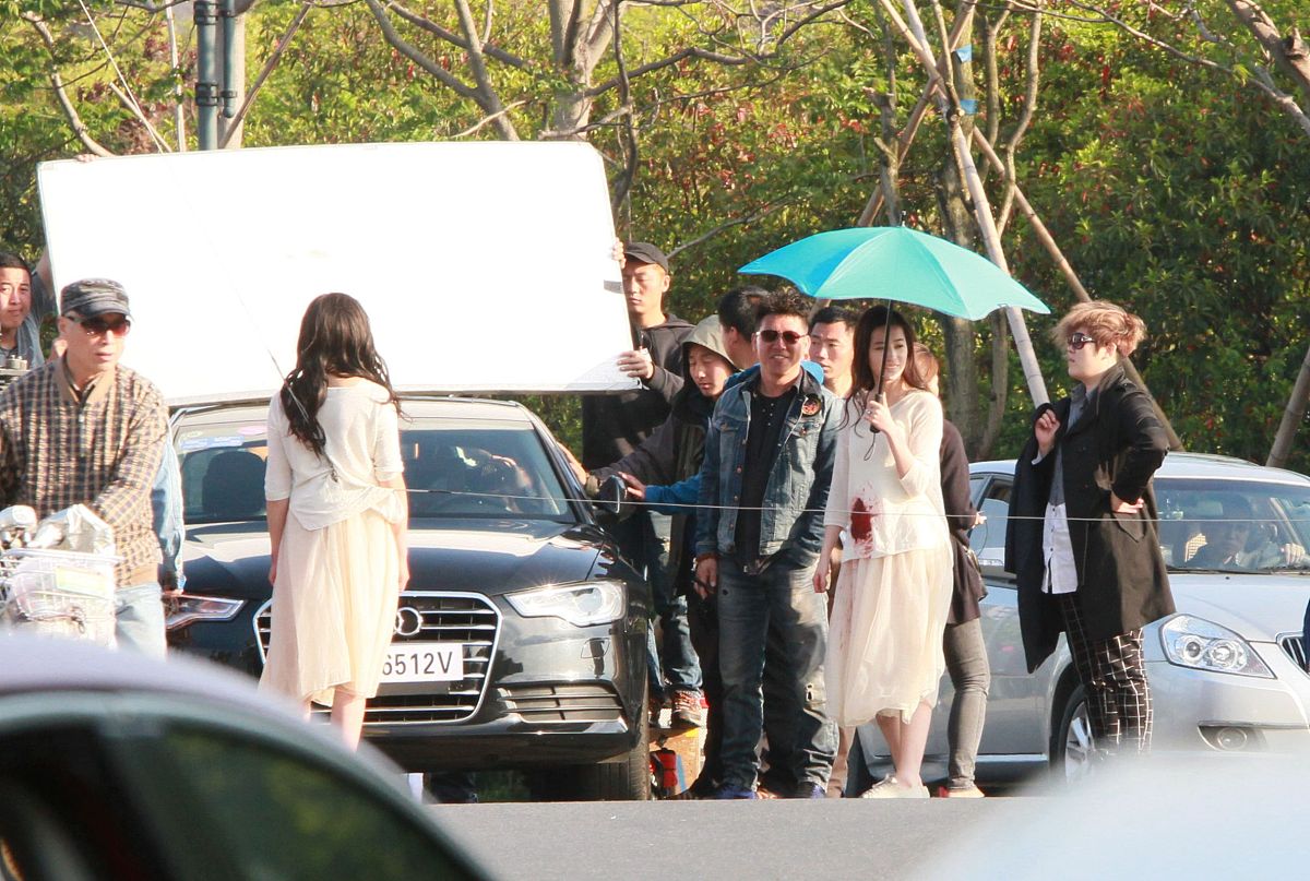 分镜脚本示例：咖啡馆场景