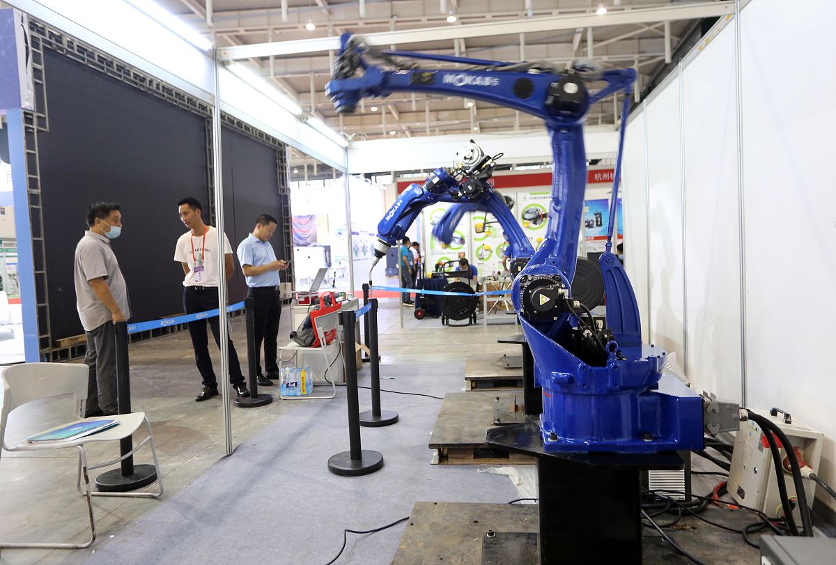 西安航空职业技术学院工业机器人应用技术专业怎么样？就业前景分析