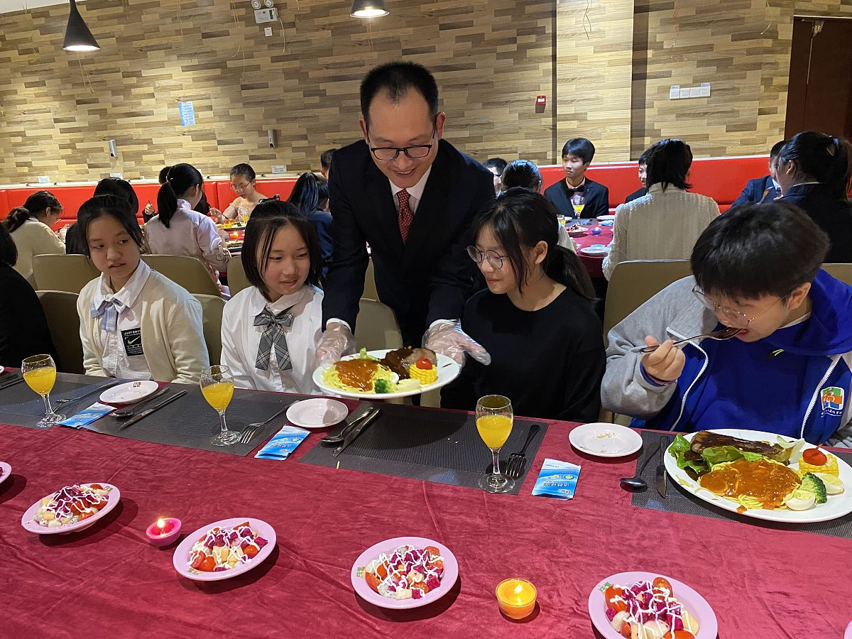 衢州工程技术学校2023年招生电话怎么样