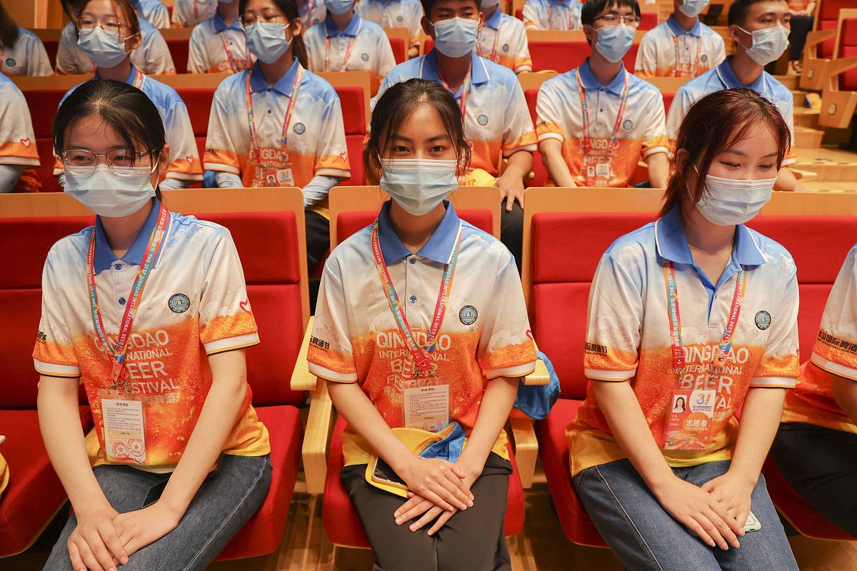 小学四年级 文明之星 个人事迹介绍视频拍摄脚本