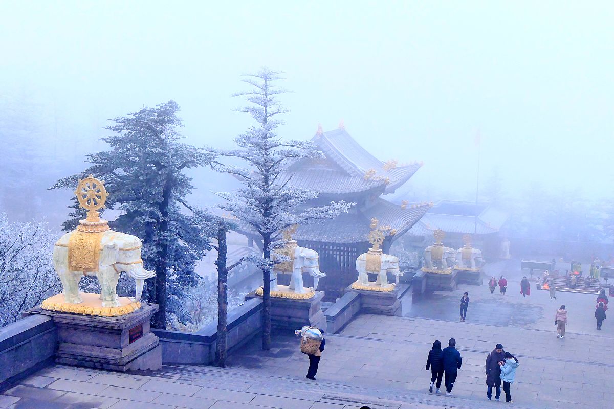 峨眉山旅游学校是不是3+2