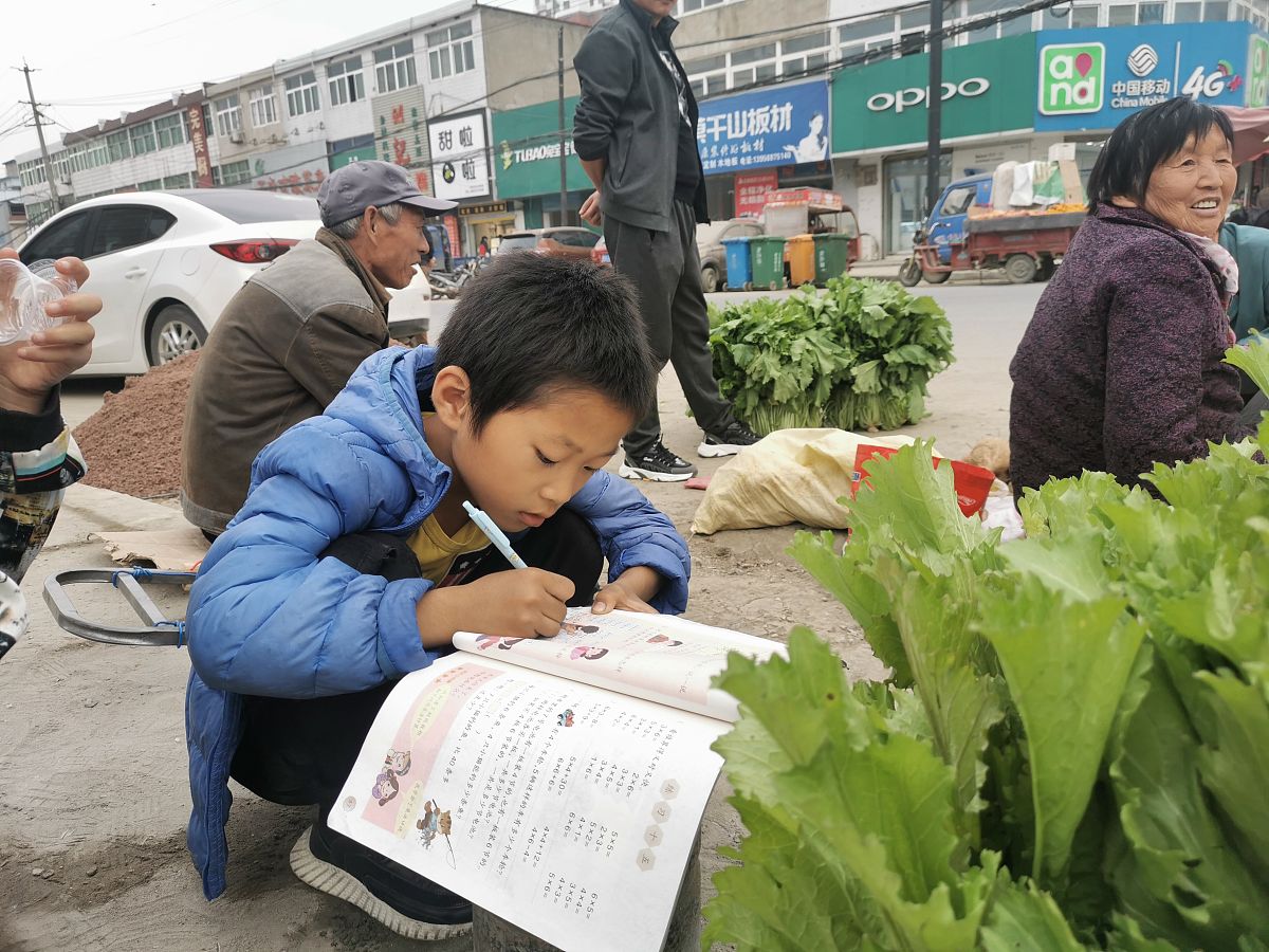 想写几份小学生访谈记录 帮我找几份参考一下
