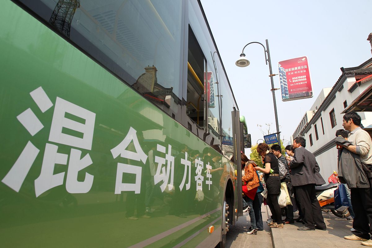 半电动堆高车故障排除指南：常见问题及解决方案